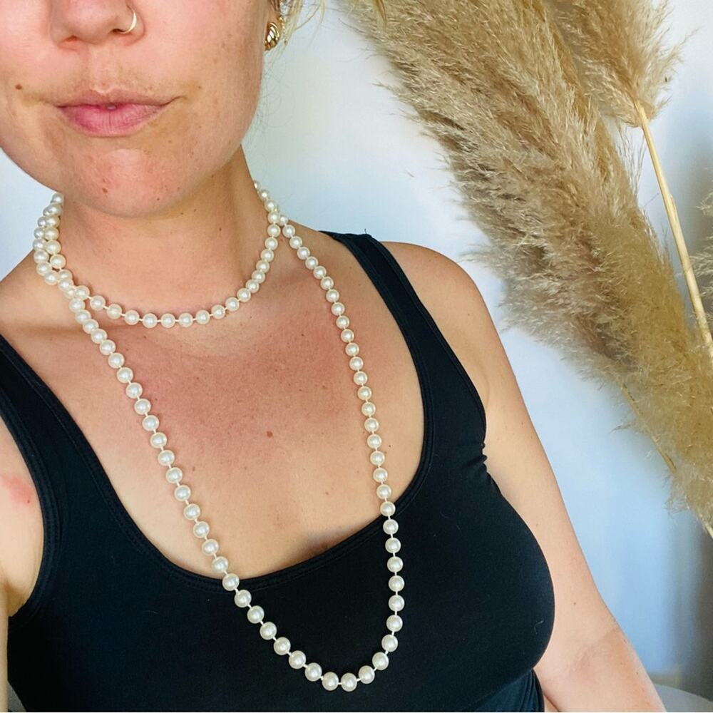 VINTAGE White Cream Pearls Long Strand Double Length Necklace Jewelry Classic